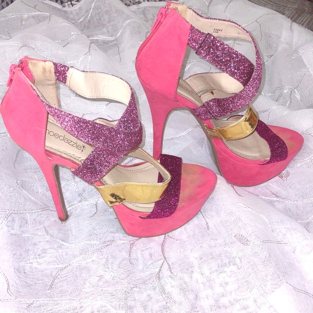 High Heels - Picture 2 of 5